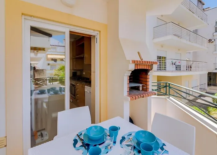 Апартаменты Falesia Pool Quiet Side By Enjoyyourstay