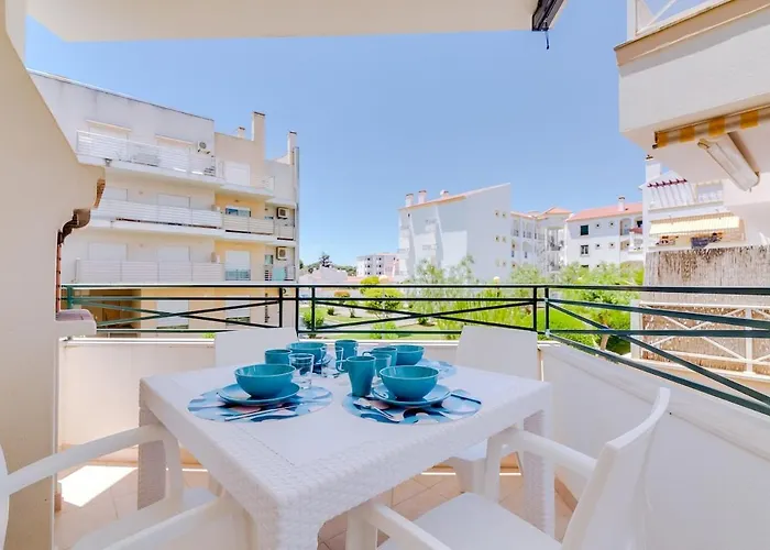 Апартаменты Falesia Pool Quiet Side By Enjoyyourstay